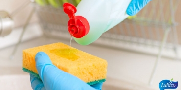 7 mistakes we make with a kitchen sponge